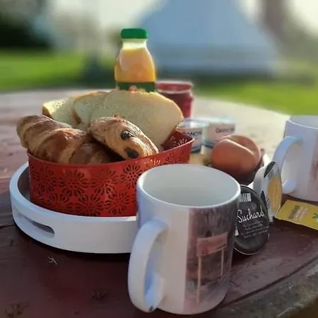 The Country Shack Pod *