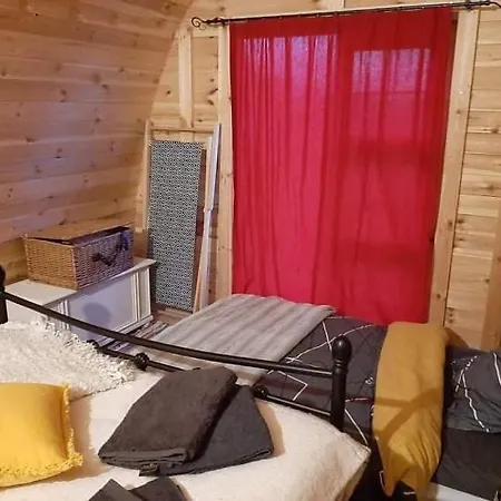 The Country Shack Pod Kamp alanı