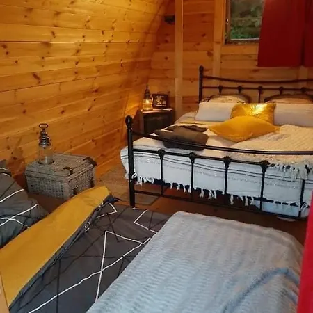 The Country Shack Pod Kamp alanı L'Epinay-le-Comte